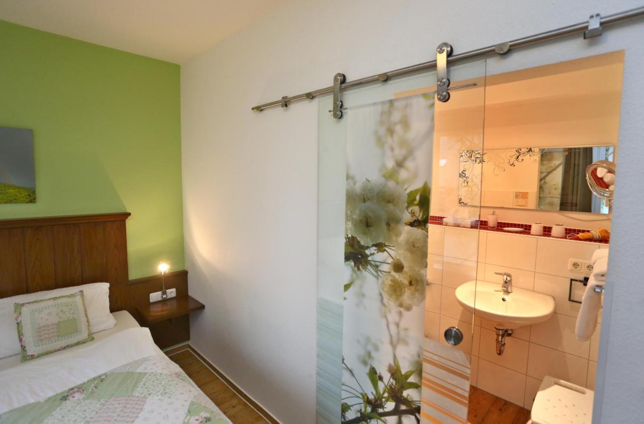 Wein-Traeume Hotel Thüngersheim Eksteriør billede