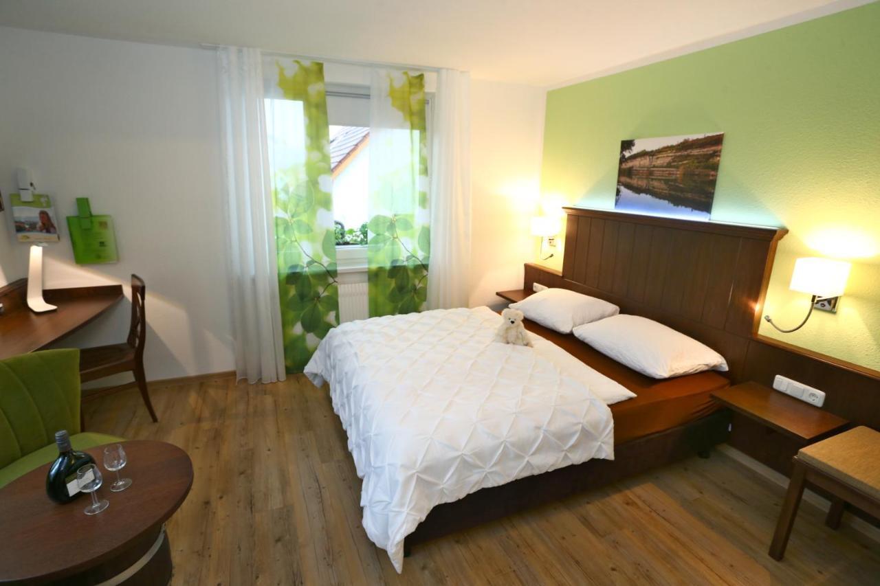 Wein-Traeume Hotel Thüngersheim Eksteriør billede